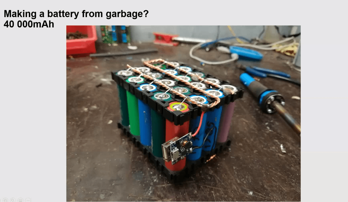 Daniel´s first power-bank assembled